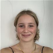 Maths tutor doing medicine at university. Recently did A-levels in Maths, Chemistry and Biology and got all A stars. Looking to make some extra cash for travelling later this year! I have a lot previously and live in Hammersmith :)